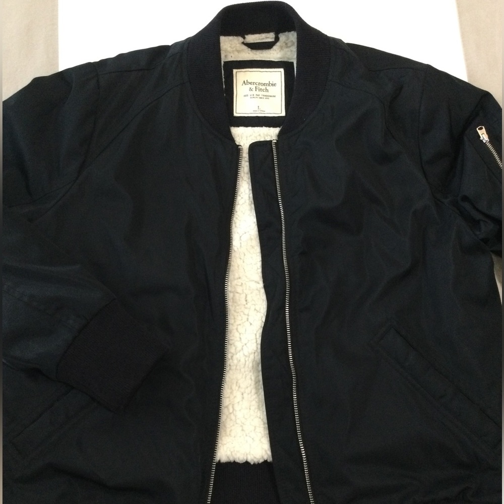 Abercrombie & Fitch - Navy Bomber Sherpa Lined Jacket, Size Large